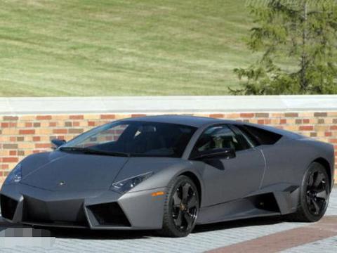 周杰伦买Veneno后，怼无良狗仔：“说我买不了雷文顿”