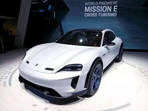 保时捷强势来“复仇”，特斯拉如何接招