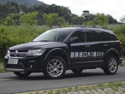 车长4米9，比汉兰达还大，开出去都以为是豪车，全进口现仅19万多