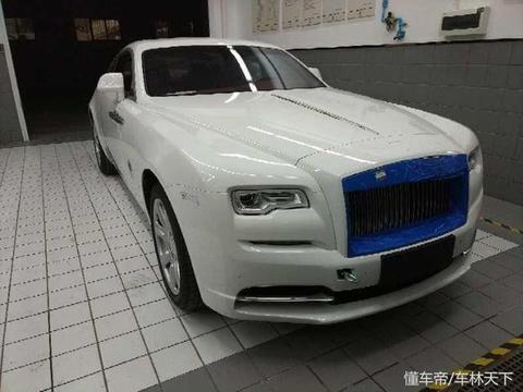 上海库存劳斯莱斯魅影，掉价100万都没人想要，这一点真的很致命
