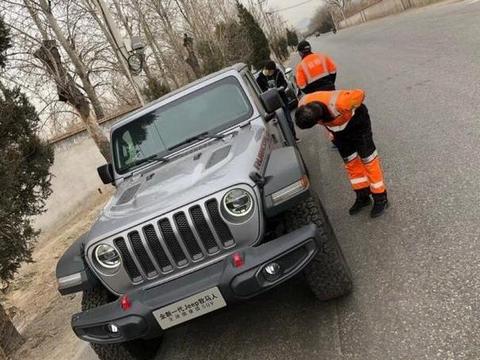 越野老炮福音，全新牧马人来袭经典造型硬派依旧越野升级