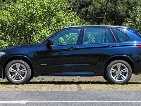 越野销量王，比奔驰GLS霸气，改款后跌至13万，奥迪Q7怕不怕