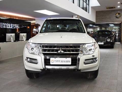 17款帕杰罗V97中东版V6发动机没的说