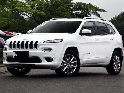 曾卖50万媲美奥迪Q5，如今价格狂跌，配9AT才16万，买途观后悔了