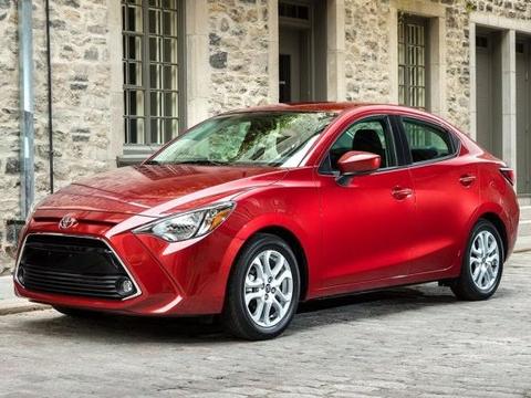 买飞度的再等等，最美小丰田来袭，致炫三厢曝光，马自达平台打造