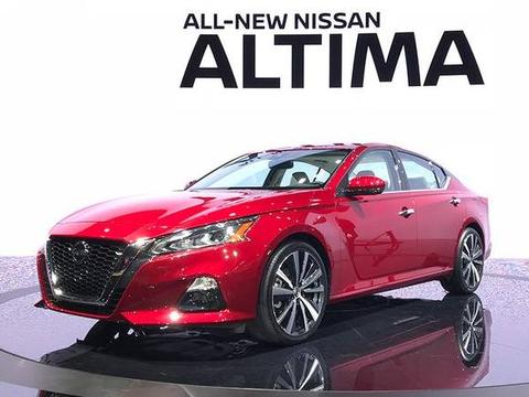 日产新一代Altima正式亮相，它的外观和动力是否能满足你？