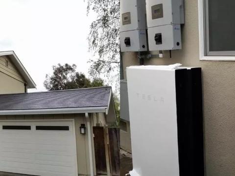 特斯拉未来之家！太阳能屋顶、储能电池、电动汽车