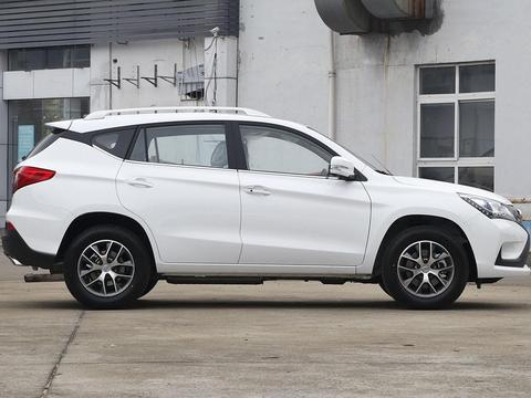 比亚迪宋被吹上天，却让吉利帝豪GS打了脸