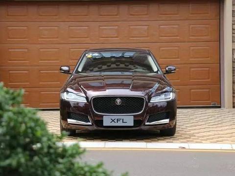 非比寻“长”：试驾全新捷豹XFL