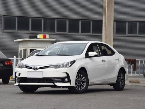 经典家轿一战 选谁才不吃亏 新款卡罗拉VS凌派