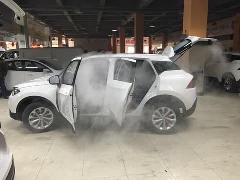 有钱人买越野车，穷人买SUV，不懂的别乱说