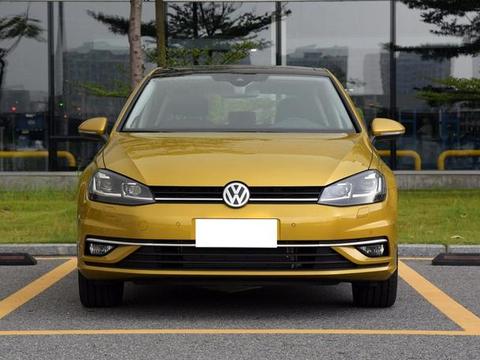 大众神车高尔夫换代归来，外观更年轻配独立悬挂，堪称同级颜兽