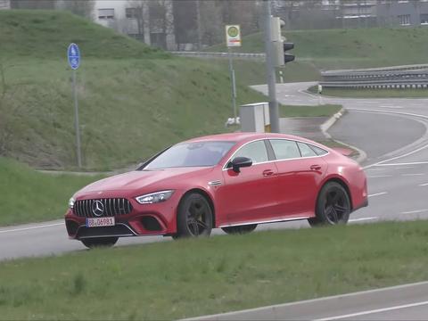 奔驰-AMG GT四门轿跑谍照曝光 将于2019年上市