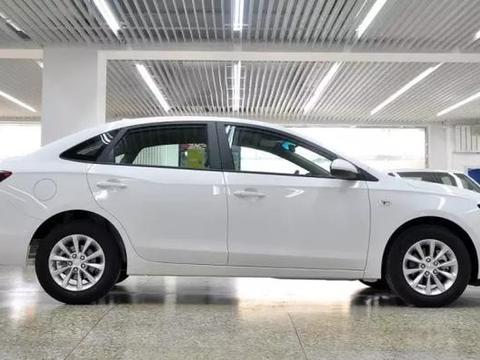 手握8万考虑英朗，这款车耐操，皮实，油耗媲美卡罗拉