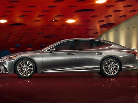 曾经与奔驰S级不相上下，销量不敌宝马7系一半！