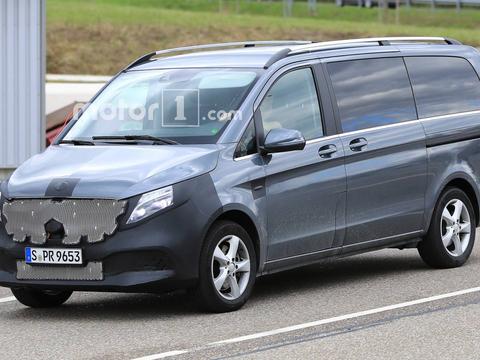 奔驰V级路试谍照曝光 外观微调/动力不变