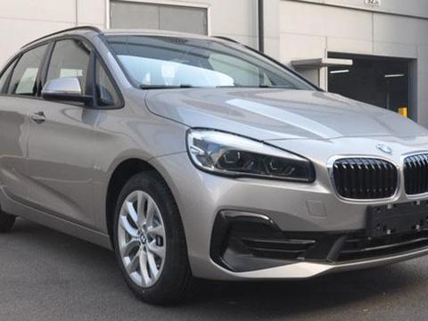 国产宝马2系最新款，有11种轮毂造型！你是卖车的还是卖轮毂的？