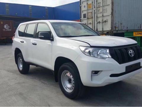 18款霸道3000柴油中东版强在哪里配置详解