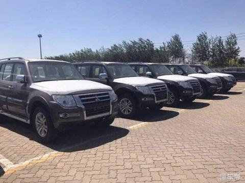 平行进口中东版三菱帕杰罗V97 3.8L 港口行情及选购建议