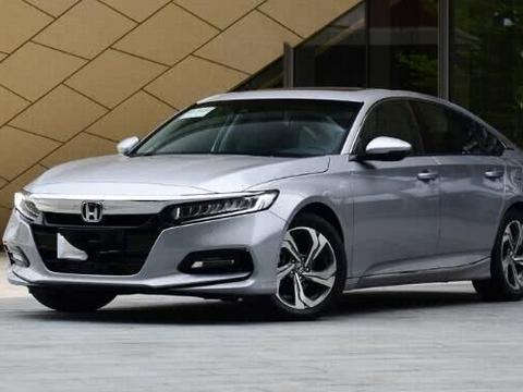 和凯美瑞齐名十多年，终于改款了，如今老款跌到13万