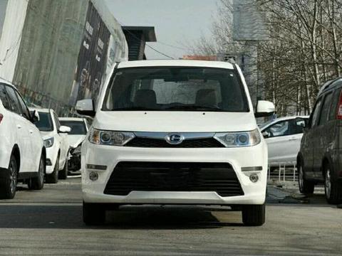 油耗才3.5L！又一经典车被北汽昌河复活，宝骏310压力大了