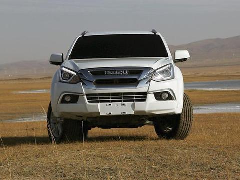 五十铃SUV牧游侠上市，17.88万起！1.9T发动机，价格是来搞笑的