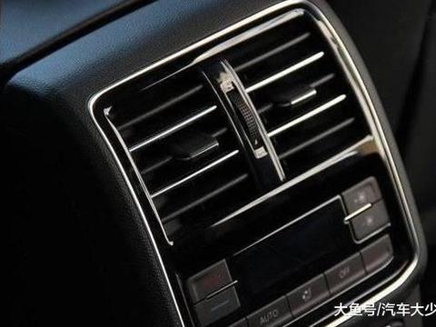 小姨刚想买飞度, 得知我买这车后, 立马改变了想法不买了!