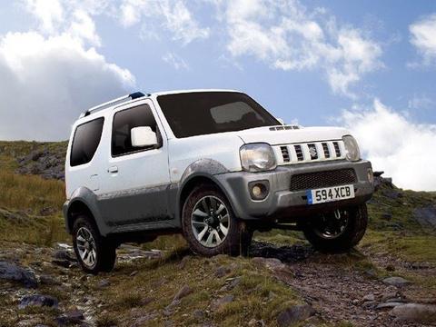 排量仅0.66L，史上最小帕杰罗复产，四驱配短轴，越野不输吉姆尼