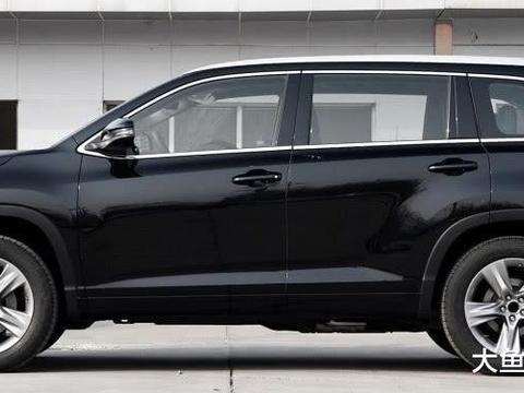 还在买路虎? 这款车搭载3.0T发动机, 外观比路虎还霸气!