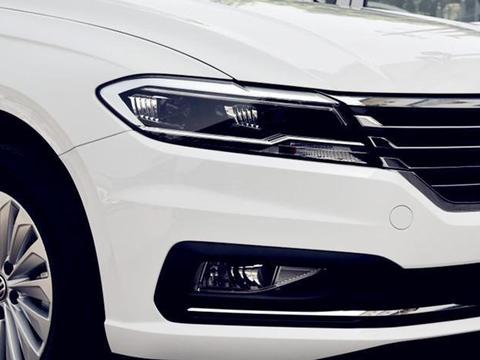 最畅销的德系轿车, 轴距接近2米7, 入门就有ESP和LED大灯!