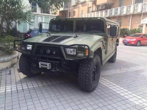 还真有人肯花88万买东风猛士当私家车! 连劳斯莱斯的星空顶都有