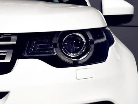 最惨豪华中型SUV, 车长4米6, 标配2.0T和9AT, 上市半年降5万!