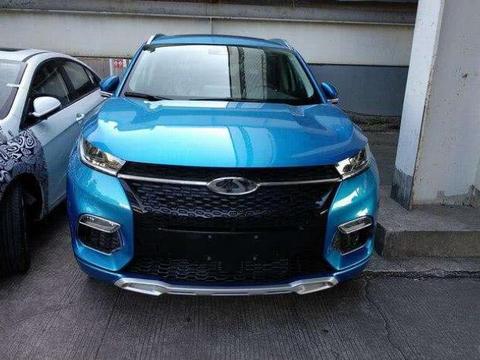 大批奇瑞EXEED TX整装待发, 听到报价后, 领克01要彻底凉了!