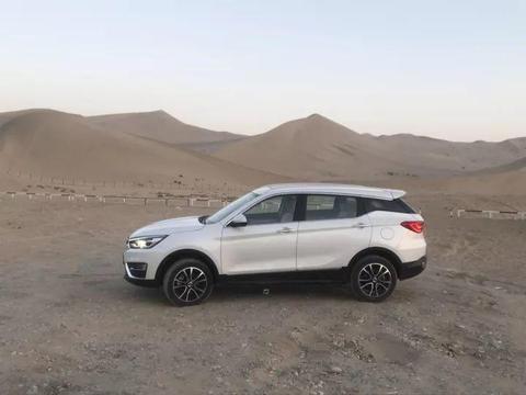 不仅颜值爆表, 气质也是万里挑一的汉腾X5