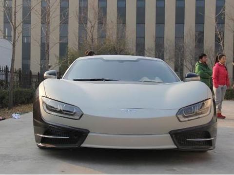 老板开回来一辆长城牌跑车, 炫耀说要70万高价, 我信了