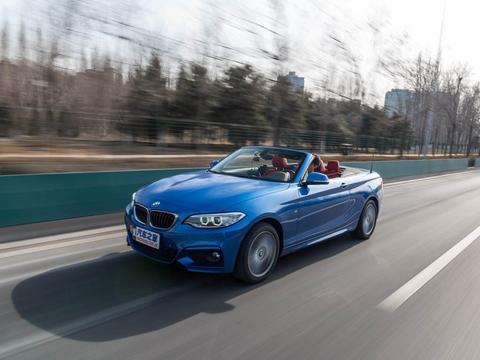 宝马全新220i评测，外观完全不像2系，价格还算良心！