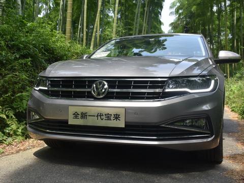 全国首试|“驾驶者之车”重塑归来 试驾一汽-大众全新一代宝来