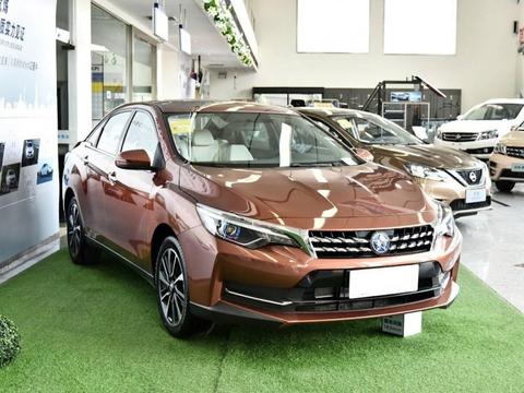 国产的超性价比轩逸，空间胜过朗逸英朗，8.88万还配语音智能