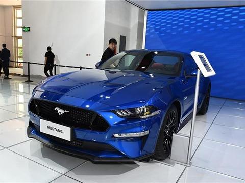 新款福特野马售价再降4万，比现款便宜15万！宝马奔驰真的不良心