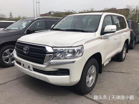 全世界瞩目 18款酷路泽4000经典越野王者丐版配置提车价