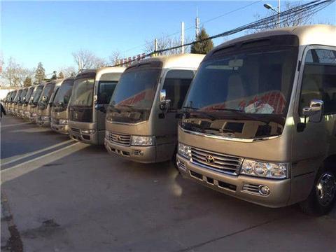 丰田考斯特价格19座考斯特报价内饰改装