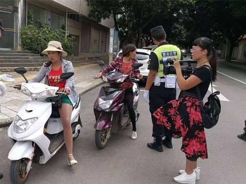 速递!新鲜的“摩托车“资讯全在这，看我就够了