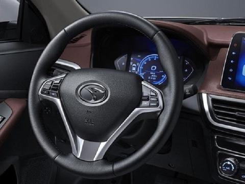 东南汽车全新紧凑级轿车内饰图公布 广州车展上市销售