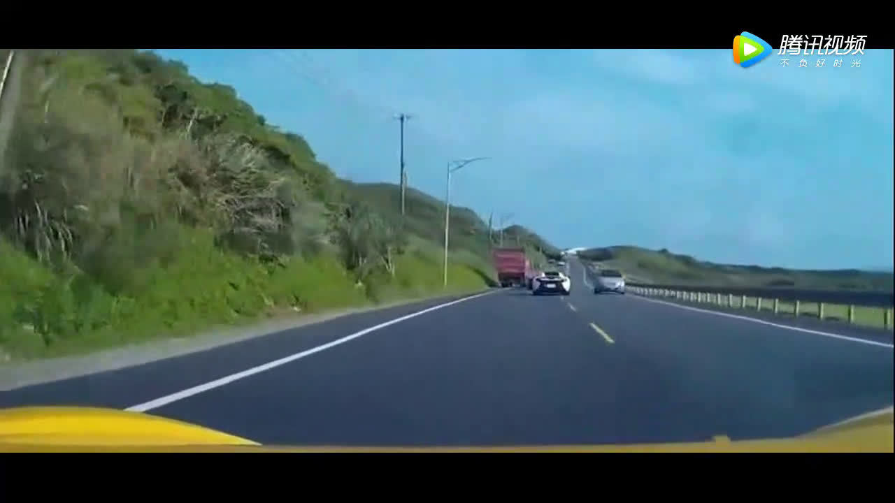 迈凯伦 法拉利 保时捷 兰博基尼同样是跑车 速度却相差这么远  ​