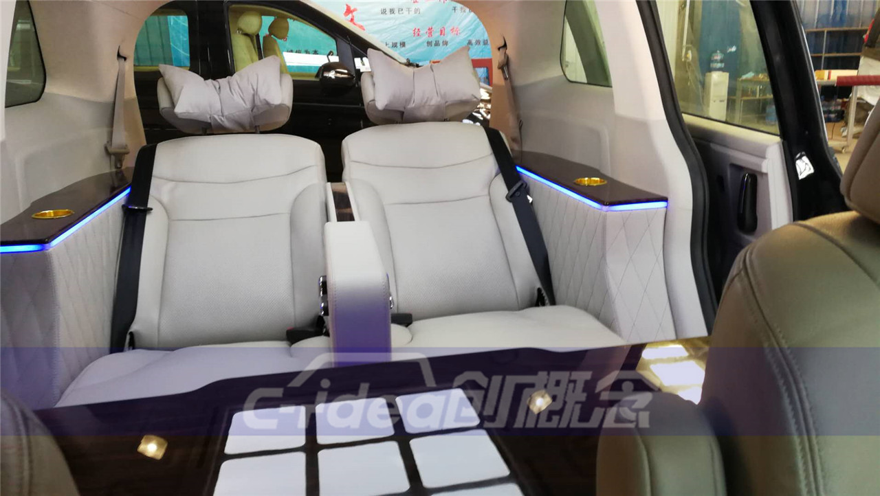 本田奥德赛mpv改装升级内饰定制航空座椅木地板