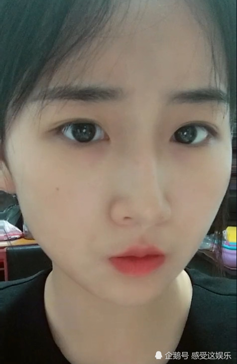 抖音走红最美校服妹,粉丝要求关掉美颜滤镜后