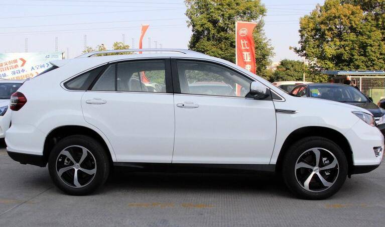 轴距超过哈弗H6的七座SUV,搭载2.0T和全景天窗7万起