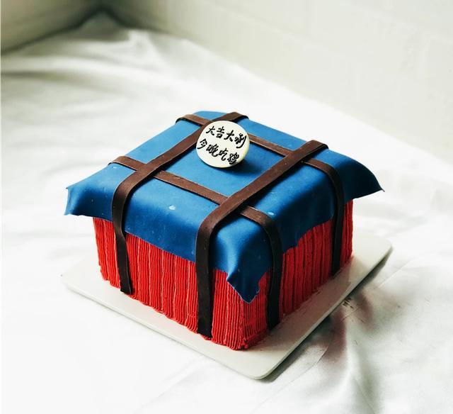 深圳网红蛋糕定制风靡ins、抖音朋友圈的蛋糕