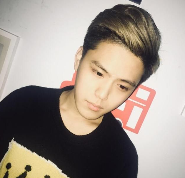 虎牙主播可乐险些猝死!为冲峡谷之巅第一王者