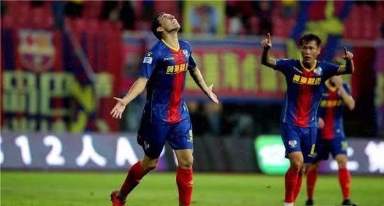 青岛黄海离冲超只差2分,2019年能与鲁能再现